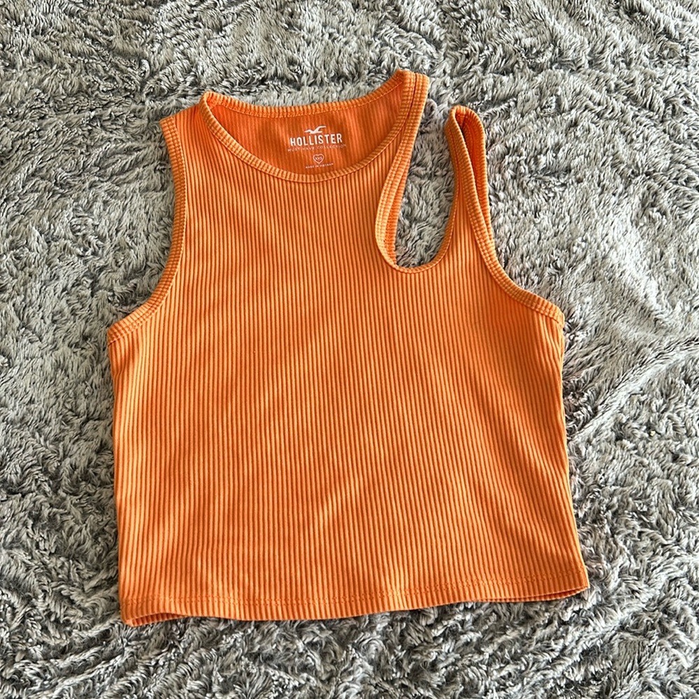 Hollister Asymmetrical top